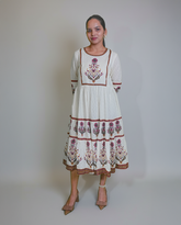 Kavya Mode Midi Dress